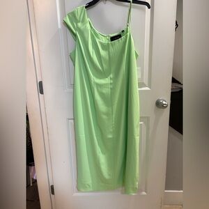 11 Honore One Shoulder Green Dress